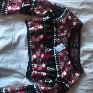 Cropped Christmas sweater